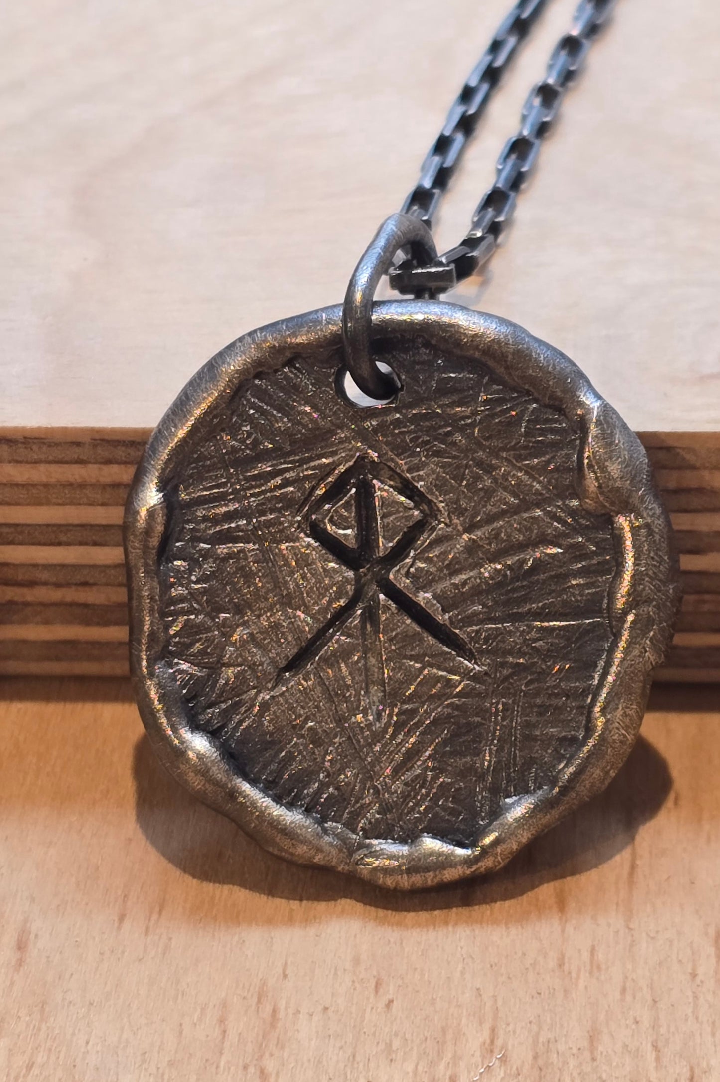 Rune Symbol - Courage