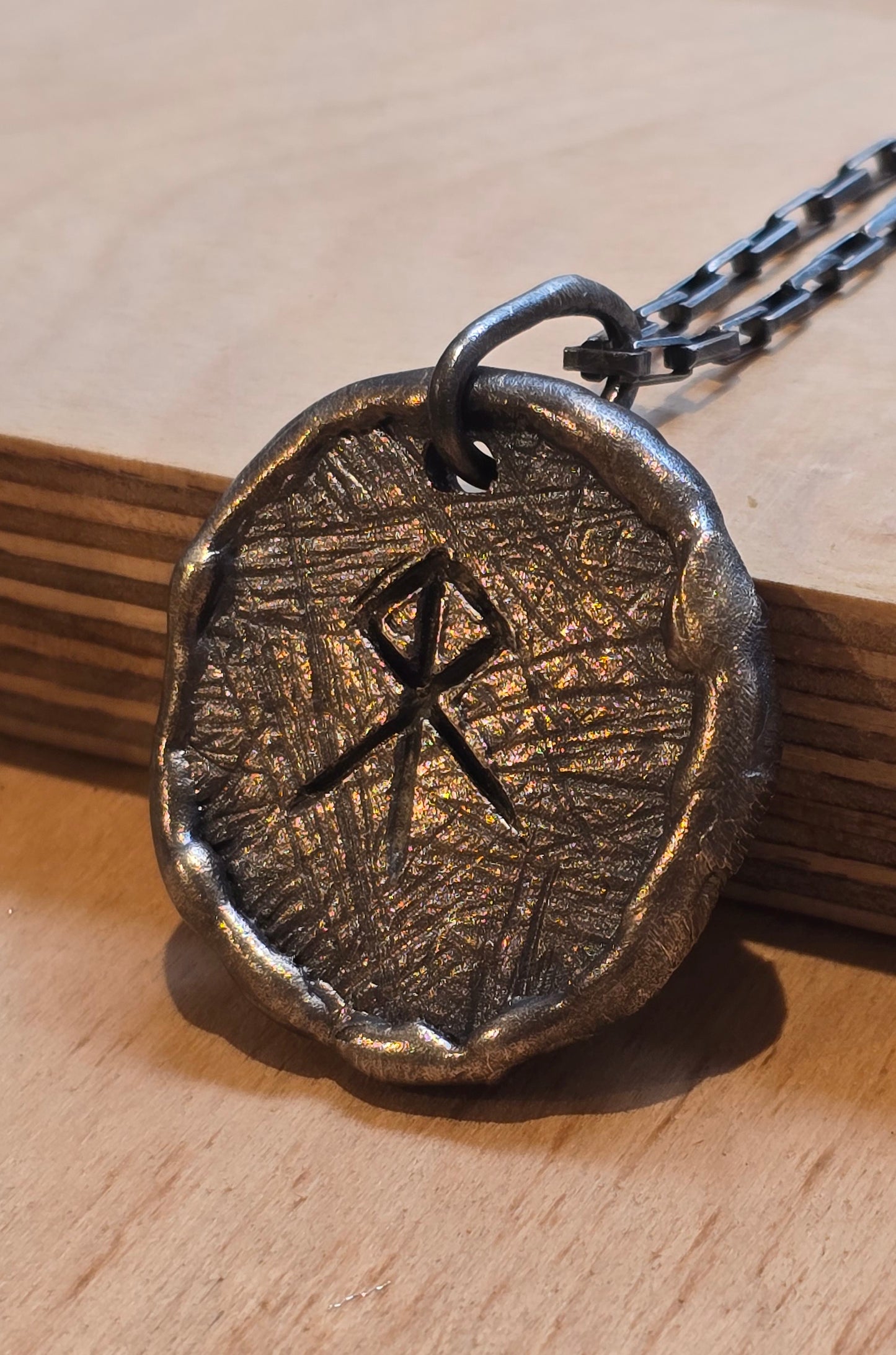 Rune Symbol - Courage